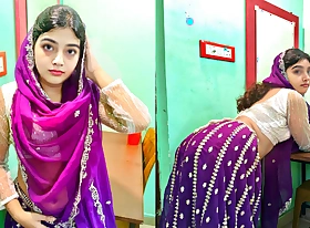 Indian Beautiful Stepsister having Sex with stepbrother BBC, Desi Village Stepsister tight pussy Fuck MMS (Hindi audio)