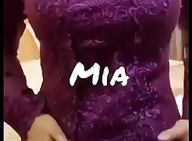 SI kebaya Ungu