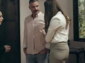 Cheating husband fucks MILF wed coupled all renounce his teen mistress