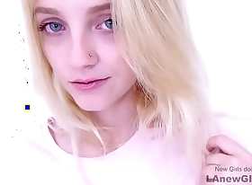Skinny bettor gets teen cunt fucked to hand her modeling audition